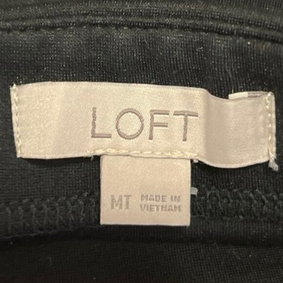 Ann Taylor LOFT Women's Black Casual Pull On Mini A-Line Flared Skirt Sz M Tall - Picture 4 of 5